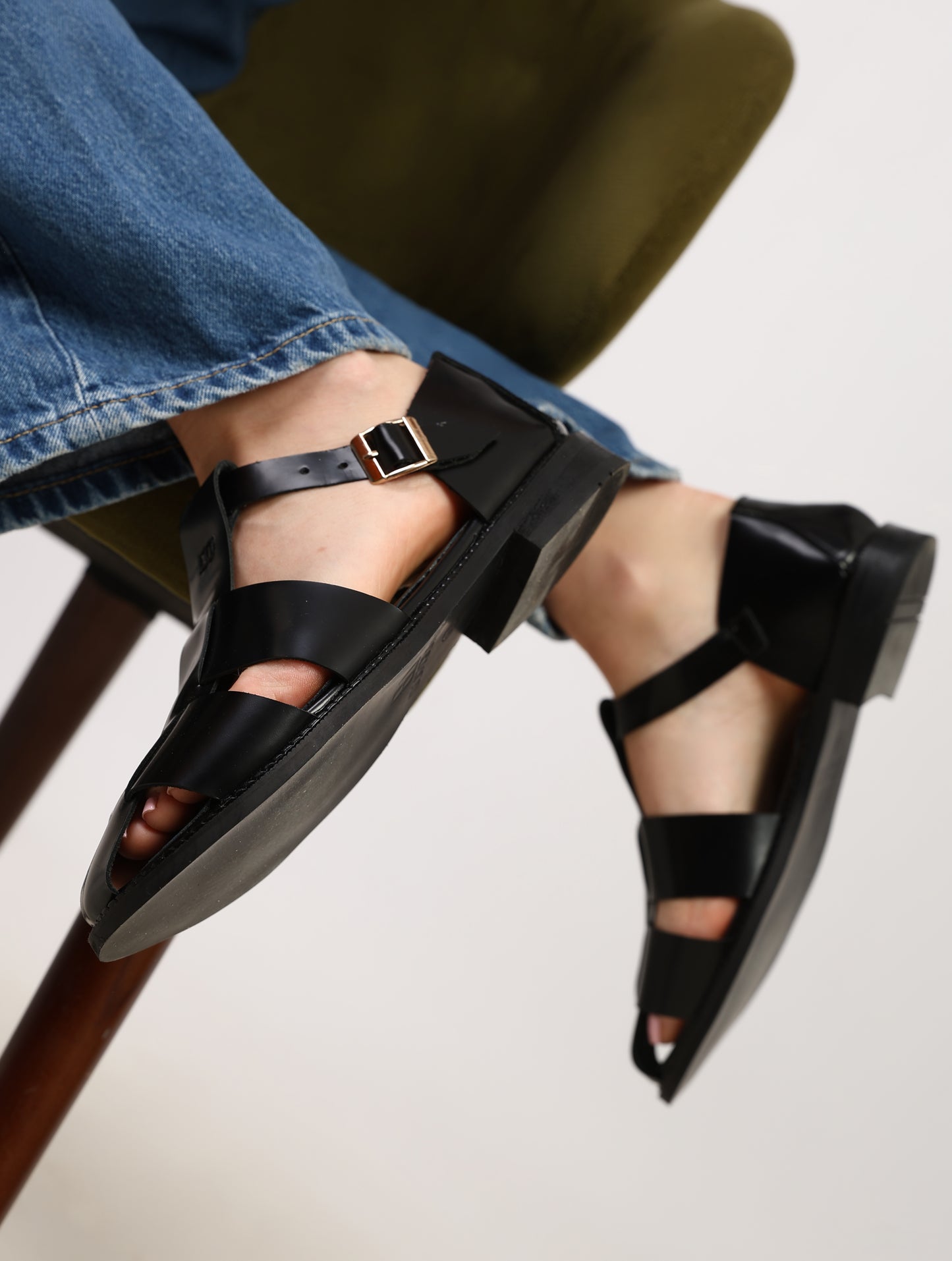 Dolce Far Niente- Black