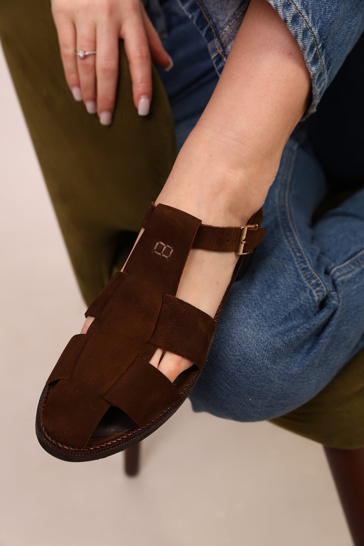 Dolce far niente -Mocha brown