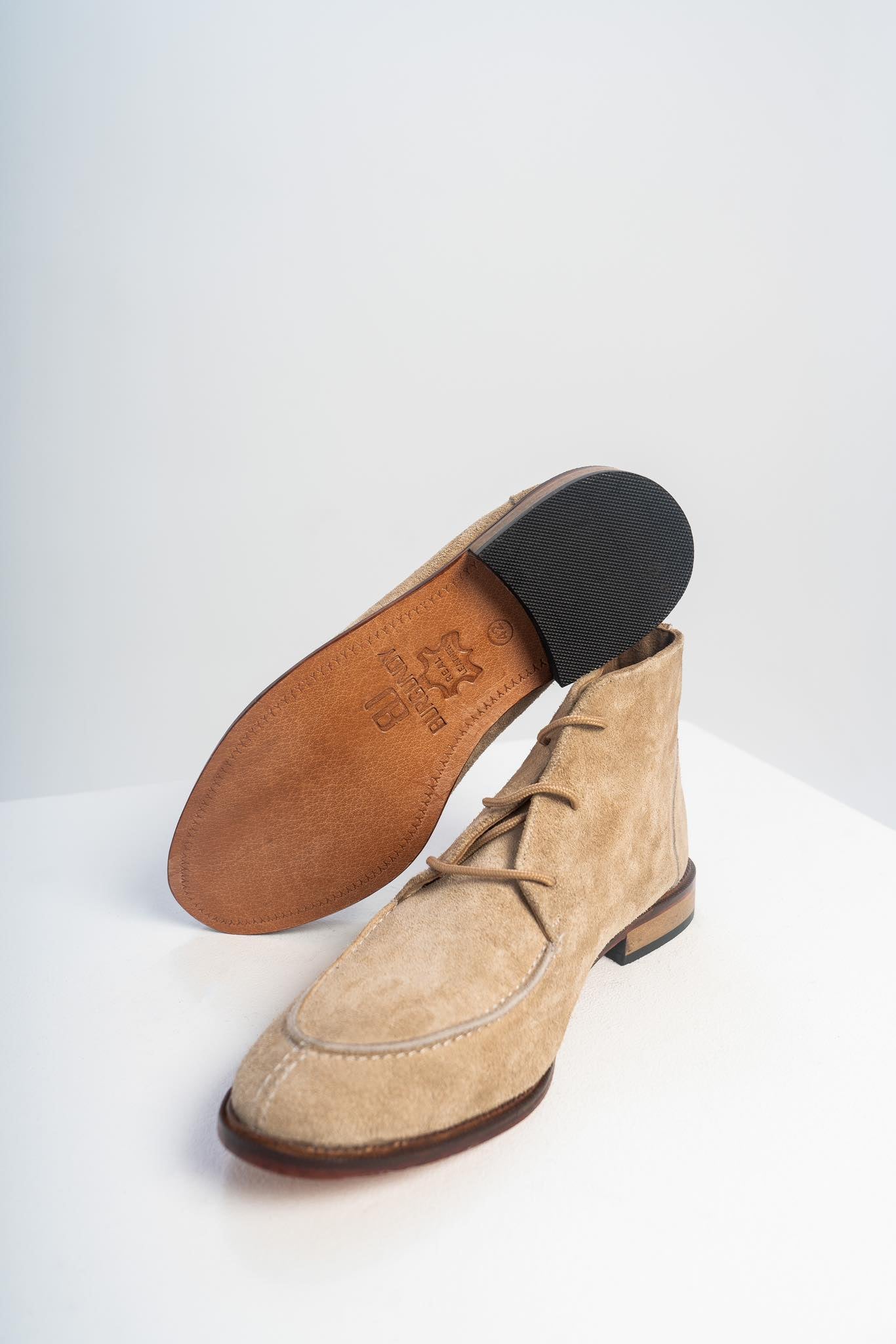 Liym desert boot